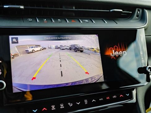 New 2026 Jeep Grand Cherokee Limited AWD/4WD image 29