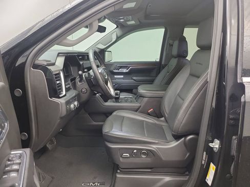 Used 2024 GMC Sierra 1500 Denali w/ Denali Reserve Package image 4