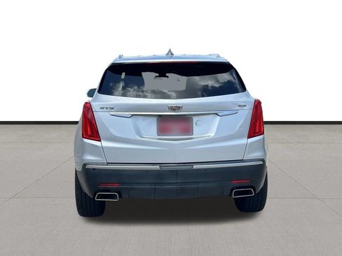 Used 2018 Cadillac XT5 Premium Luxury FWD image 6