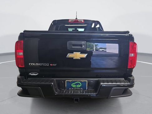 Used 2018 Chevrolet Colorado W/T w/ Custom Special Edition AWD/4WD image 5