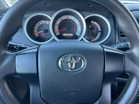 Used 2014 Toyota Tacoma 2WD Regular Cab image 22