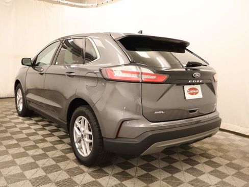 Used 2024 Ford Edge SEL AWD/4WD image 3