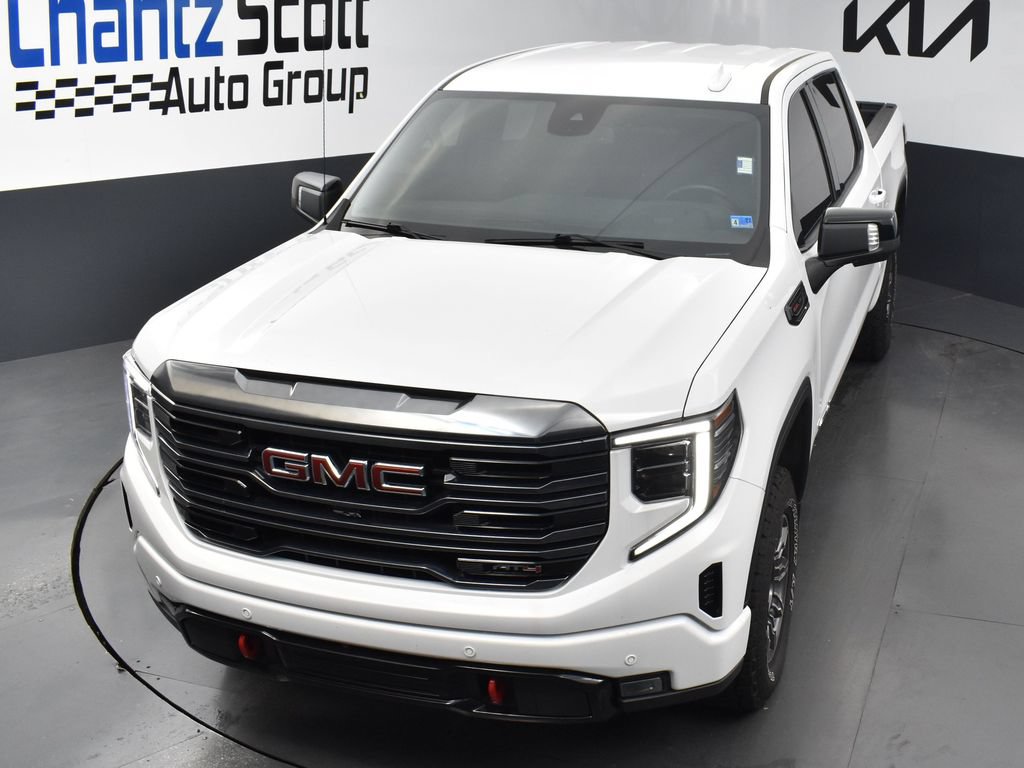 Used 2024 GMC Sierra 1500 AT4 AWD/4WD image 9