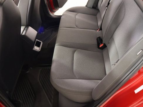 Used 2025 Kia K4 LXS image 11