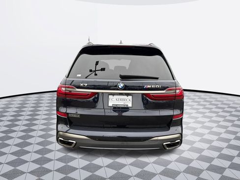 Used 2022 BMW X7 M50i w/ Cold Weather Package image 5