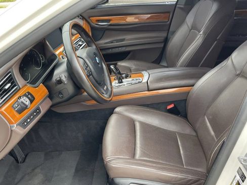 Used 2014 BMW 760Li image 35