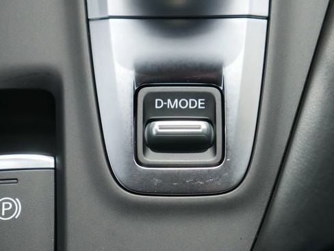 Used 2023 INFINITI QX50 Luxe image 23