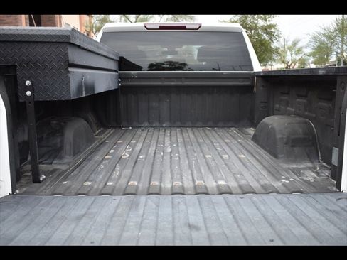 Used 2019 Chevrolet Silverado 1500 LT w/ Convenience Package image 26