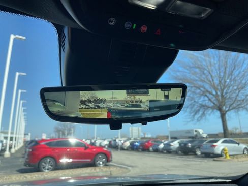 New 2026 Chevrolet Traverse LT w/ Enhanced Driving Package image 36