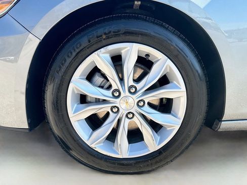 Used 2025 Chevrolet Malibu LT image 30