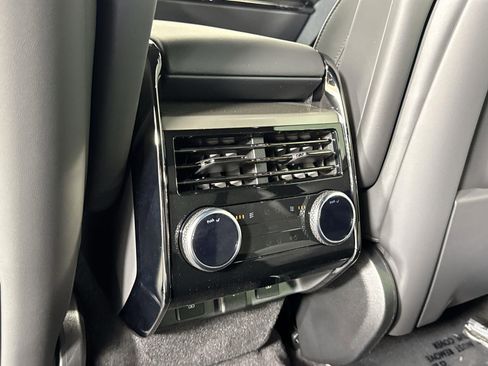 New 2025 Land Rover Range Rover Sport Dynamic SE image 29