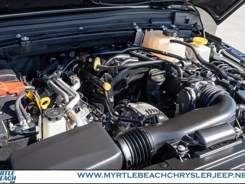 Certified 2023 Jeep Gladiator Sport image 31