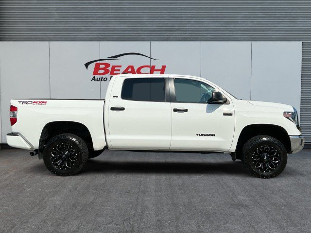 Used 2020 Toyota Tundra SR5 w/ TRD Off-Road Package AWD/4WD image 9