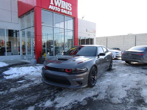 Used 2023 Dodge Charger Scat Pack image 2