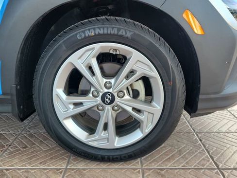 Used 2022 Hyundai Kona SEL image 5