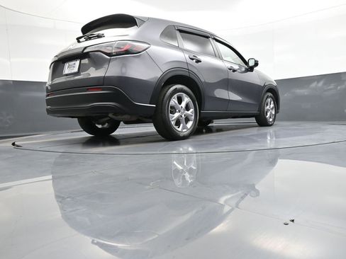 Certified 2024 Honda HR-V LX image 28