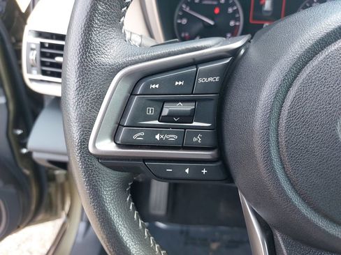 Used 2024 Subaru Outback Limited AWD/4WD image 18