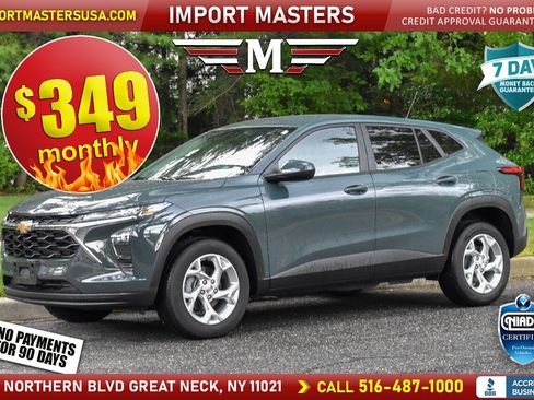 Used 2026 Chevrolet Trax LS w/ LS Convenience Package FWD image 1