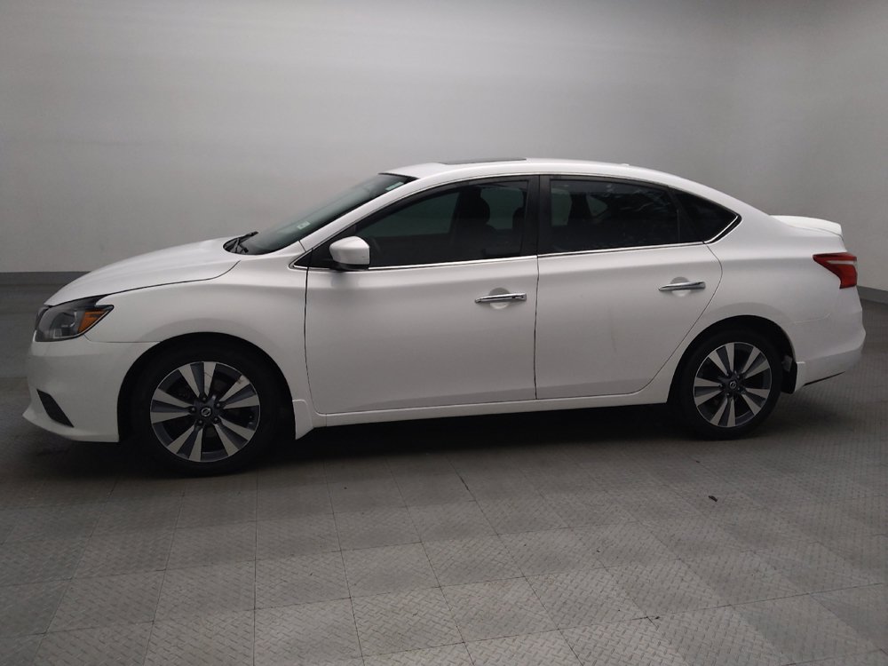 Used 2019 Nissan Sentra SV w/ Special Edition Package FWD image 2