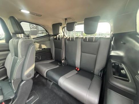 Used 2023 Subaru Ascent Onyx Edition AWD/4WD image 19