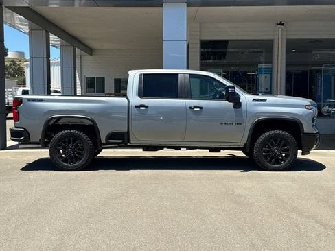 New 2026 Chevrolet Silverado 2500 LT w/ Trail Boss Package AWD/4WD image 2