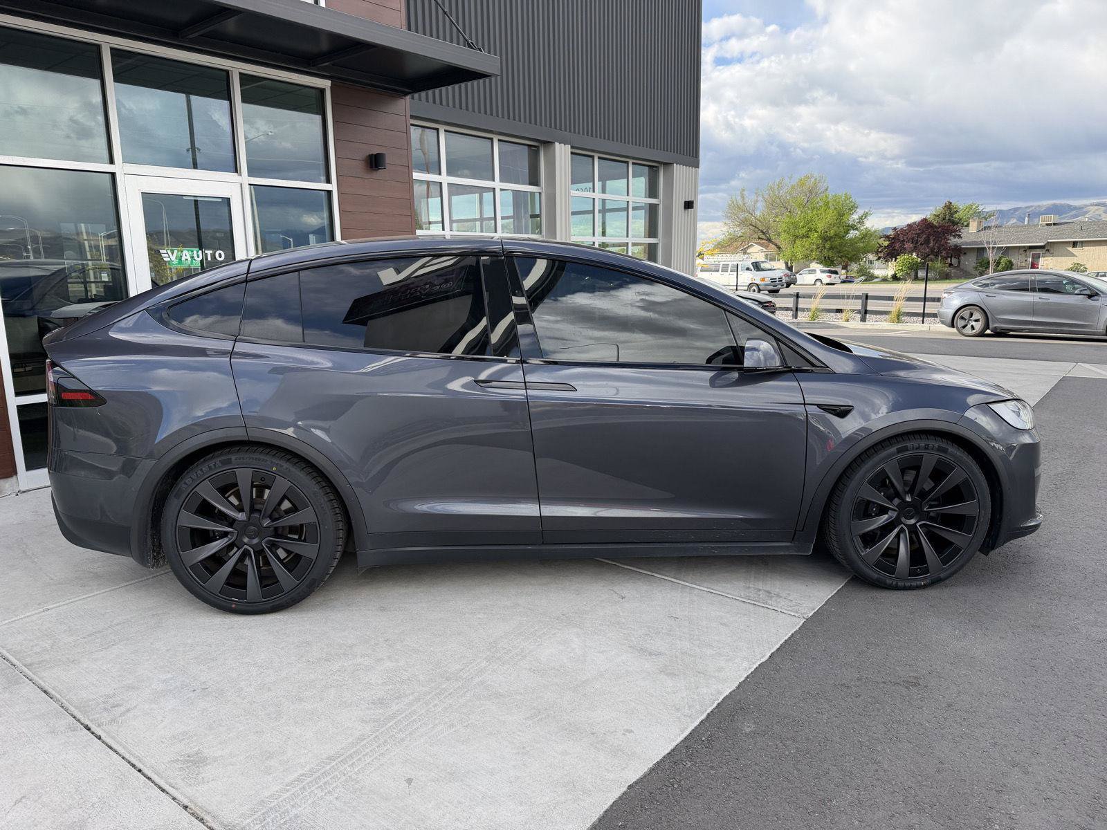 Used 2022 Tesla Model X Plaid AWD/4WD image 9
