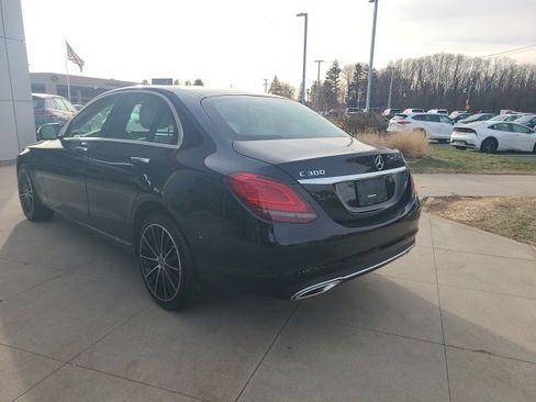 Used 2021 Mercedes-Benz C 300 4MATIC Sedan image 5