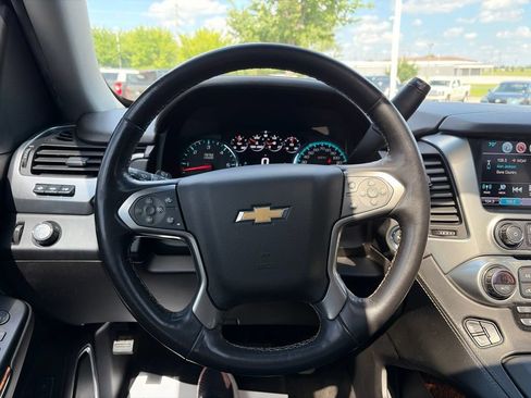 Used 2018 Chevrolet Tahoe Premier RWD image 18