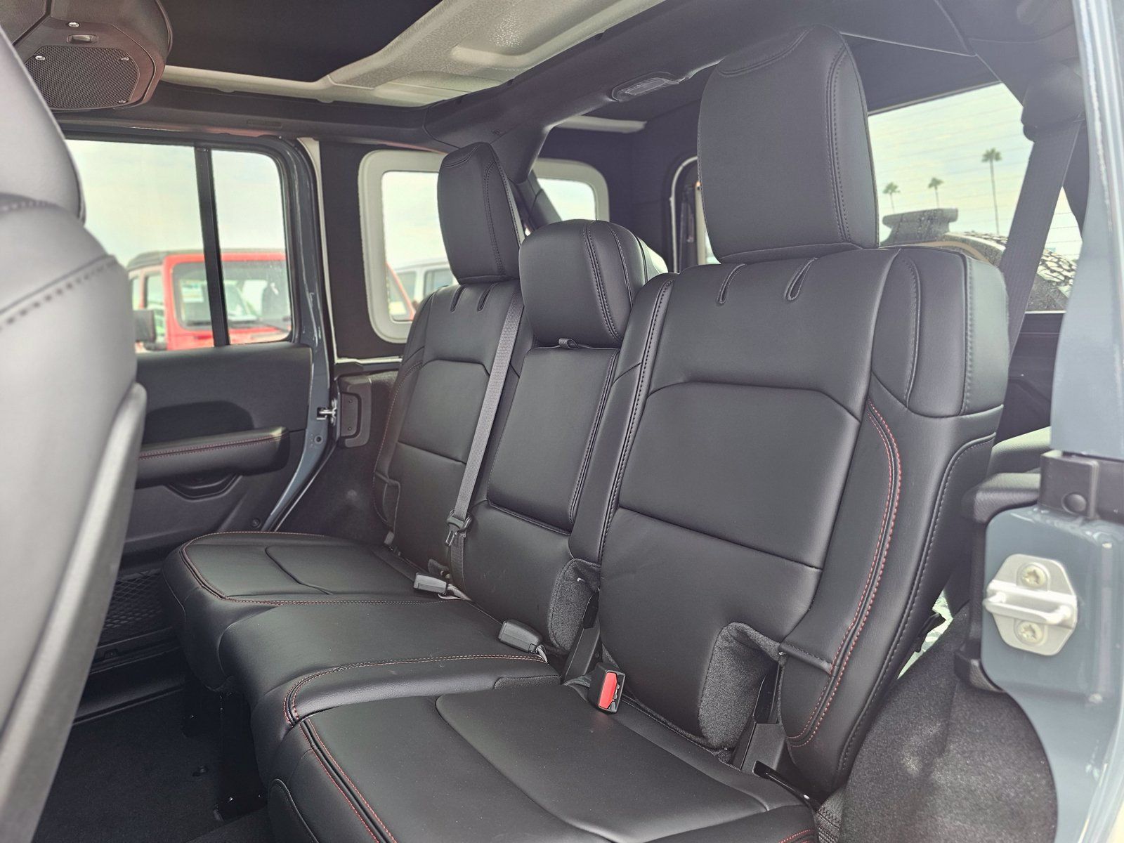 New 2026 Jeep Wrangler Unlimited Rubicon AWD/4WD image 29