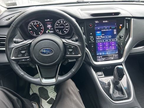 Used 2022 Subaru Outback Limited AWD/4WD image 12