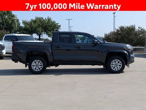 Certified 2024 Toyota Tacoma SR w/ SR Upgrade Package AWD/4WD image 4
