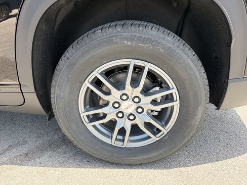 New 2026 GMC Acadia Elevation FWD image 25