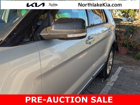 Used 2014 Ford Explorer XLT w/ Equipment Group 202A image 7