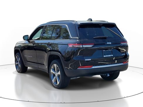 New 2026 Jeep Grand Cherokee Limited image 4