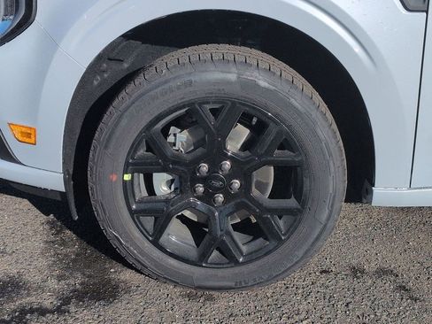 New 2026 Ford Maverick Lobo AWD/4WD image 31