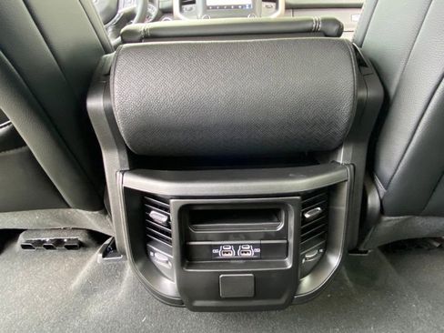 Certified 2022 RAM 1500 Laramie image 30