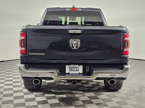 Used 2019 RAM 1500 Laramie RWD image 4