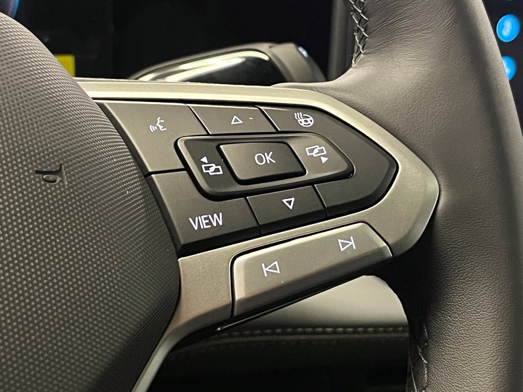 New 2027 Volkswagen Atlas SEL R-Line AWD/4WD image 23