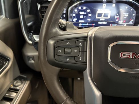 Used 2022 GMC Sierra 1500 SLT w/ SLT Convenience Package AWD/4WD image 25