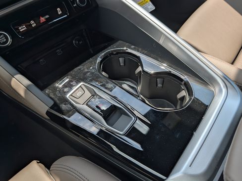 New 2026 Audi Q5 Premium Plus AWD/4WD image 11