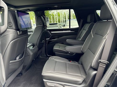 New 2026 Cadillac Escalade Sport w/ Touring Package AWD/4WD image 10
