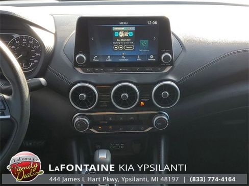 Used 2025 Nissan Sentra SV image 28