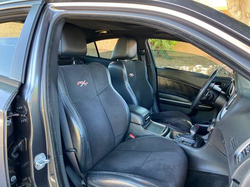 Used 2015 Dodge Charger R/T RWD image 47