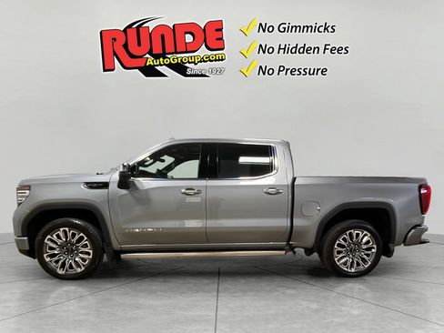 Used 2025 GMC Sierra 1500 Denali Ultimate AWD/4WD image 3