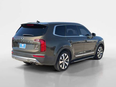 Used 2020 Kia Telluride S w/ S 8 Passenger Seating Package image 5