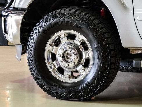 Used 2012 Ford F250 XLT w/ XLT Premium Pkg AWD/4WD image 50
