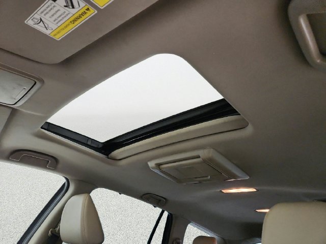 Used 2018 Honda Pilot Touring image 12
