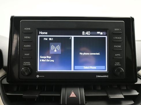 Used 2020 Toyota RAV4 XLE image 13