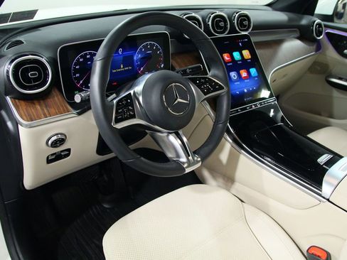 Certified 2026 Mercedes-Benz GLC 300 4MATIC image 6