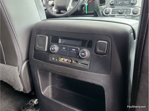 Used 2016 Chevrolet Suburban LT AWD/4WD image 47